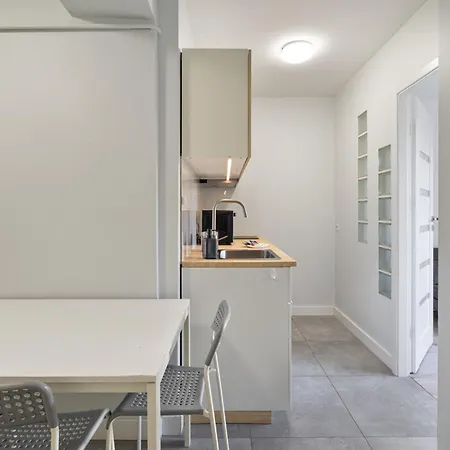 For 7 Guests - Kredytowa Apartamento Varsóvia