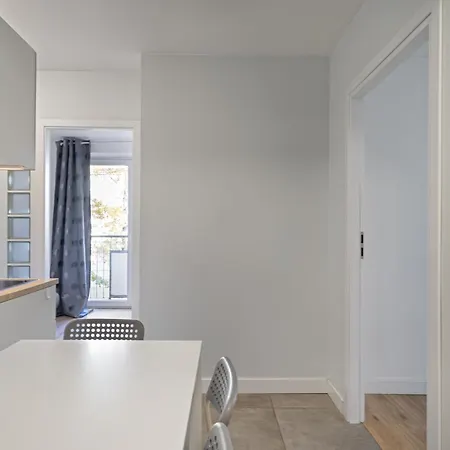For 7 Guests - Kredytowa Varsóvia